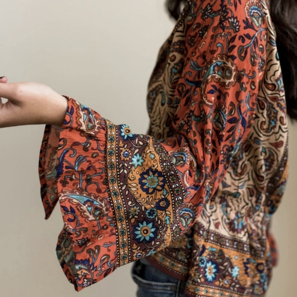 Free People gorgeous print surplice wrap top - Picture 5 of 14